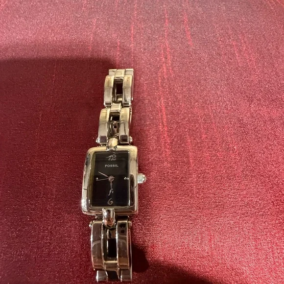 Fossil Black and Silver Women's Watch - Picture 9 of 9